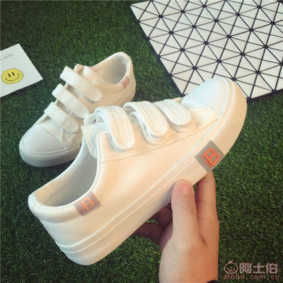 易步3038 春季新風(fēng)尚，魔術(shù)貼女鞋引領(lǐng)休閑簡約潮流